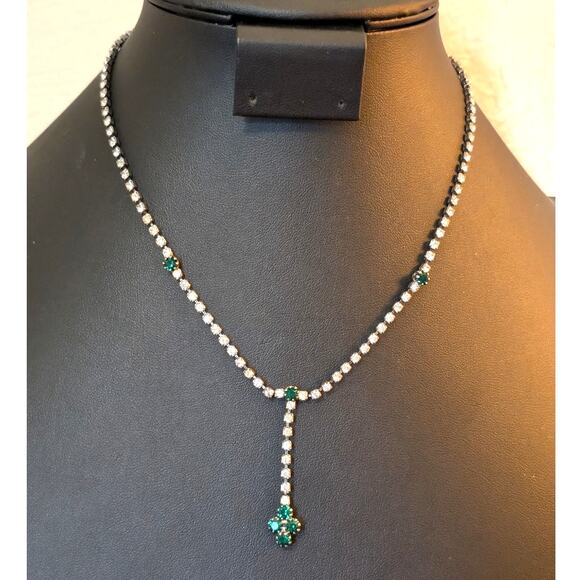 Vintage Rhinestone Green Drop Dangle Fold Over Clasp Silver Tone Necklace - Picture 1 of 5